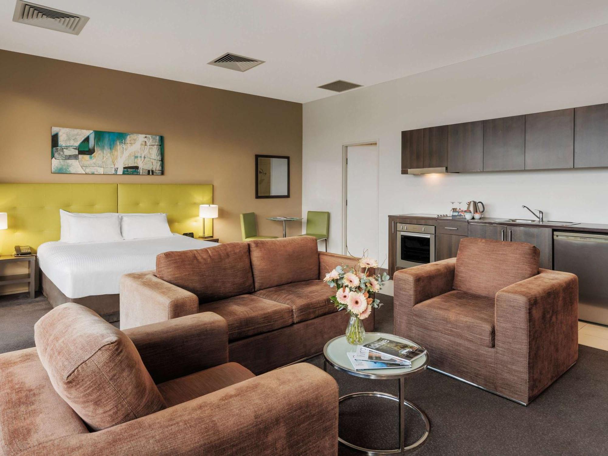 Mercure Melbourne Кэролайн Спрингс Экстерьер фото